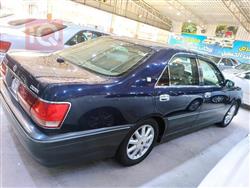 تۆیۆتا کراون